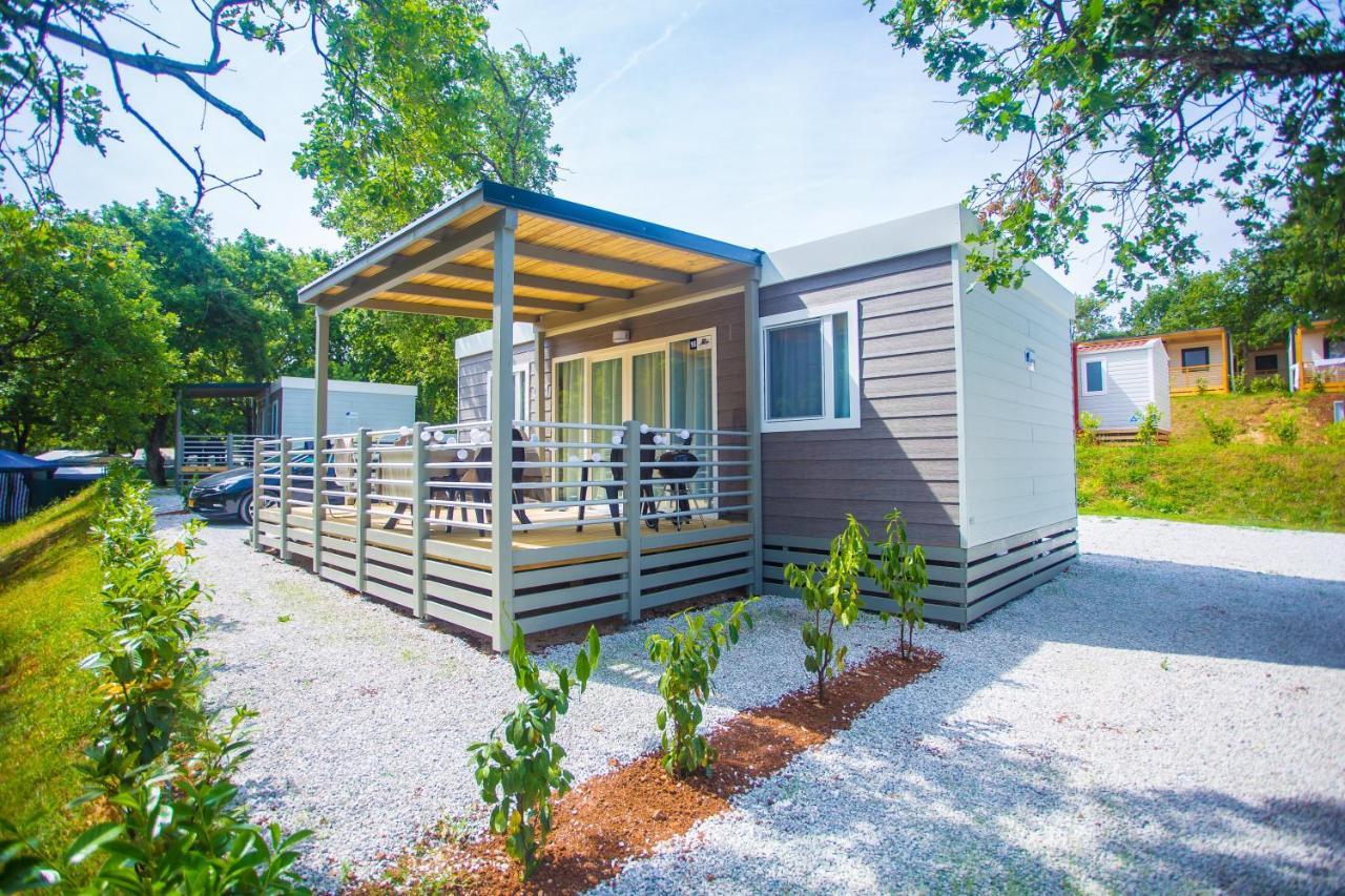 Cherry Premium Jade Mobile Homes Zelena Laguna بوريتش المظهر الخارجي الصورة